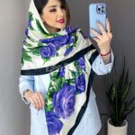 روسری عیدانه گل رز