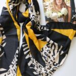 شال فانتزی پلنگی زرد