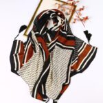 شال قهوه ای