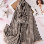 شال ژاکارد گوچی