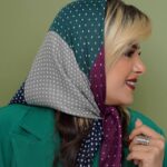 بیبی اسکارف زمینه رنگی خالخالی