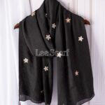 شال شکوفه گلدوزی