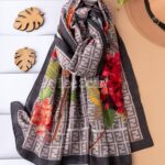 شال فندی گلدار