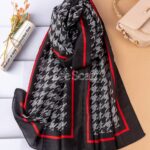 شال پیچازی حاشیه دار