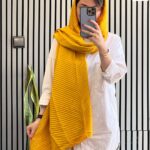 شال پلیسه ماری زرد( ایراد جزئی)