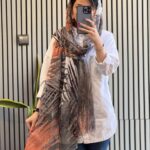 شال هاوایی آبرنگی صورتی