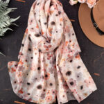 شال شکوفه کرمی