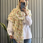 روسری رزاری رنگی (ایراد چاپی جزئی)