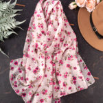 شال شکوفه صورتی (ایراد چاپی جزئی)