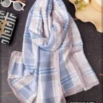 شال چهارخونه آبی