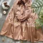 شال شکوفه ریز پاییزی