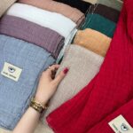 شال دور زنجیری کیاراسبز پاستلی  (ایراد جزئی)