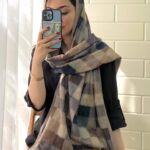 شال مخمل چهارخونه آبی