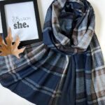 شال موهر چهارخونه سرمه ای (ایراد جزئی)