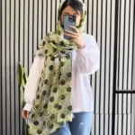 شال هاوایی خالخالی (ایراد جزئی)