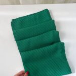 شال پلیسه نخ پنبه سبز آدامسی (ایراد جزئی)