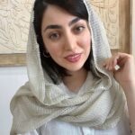 شال یاسمن استخوانی