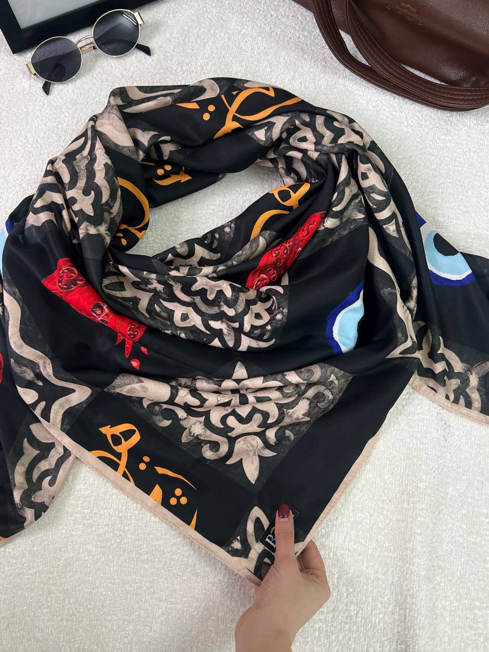 IMG_20251211_135541_318 روسری انار مشکی - Image 1